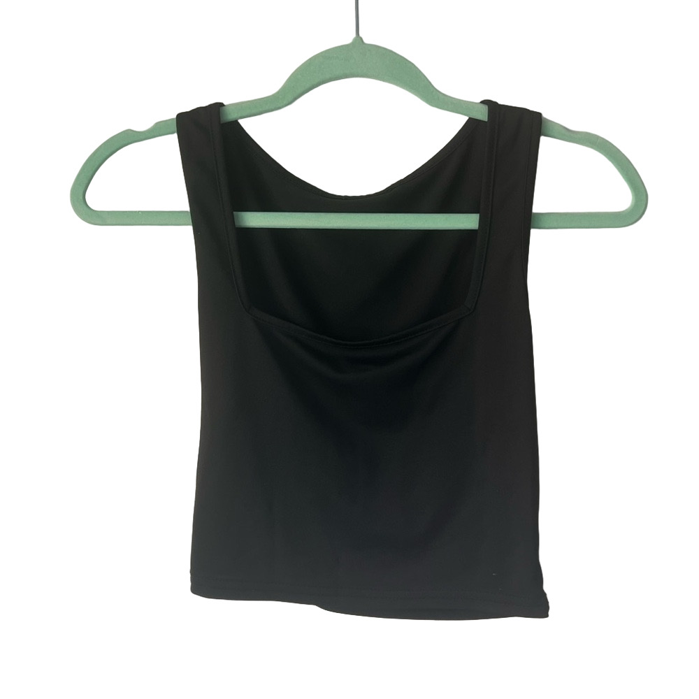 Women’s black lightweight tank top